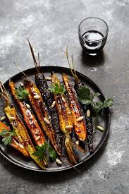 Carottes Roties A La Melasse De Grenade Carotte Roties Recette Legume Cuisine Vegetarienne