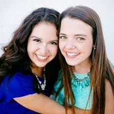 Nicole Prior's Instagram, Twitter & Facebook