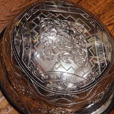 kunihito engraving only one chopper helmet kunihitoengraving氏にエングレービング 彫金 していただいたコラボモデルです シェルは made in tokyo line で復刻した チョッパーヘルメット アルミ製 を使用しました ヘルメット 彫金 シェル