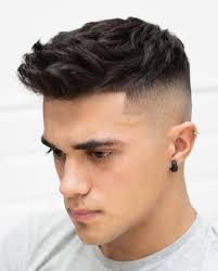 Coupe De Cheveux Ado Garcon Pour Cheveux Epais Coupe De Cheveux Ado Coupe De Cheveux Coupe De Cheveux Homme Courte