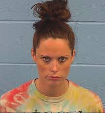 Gadsden woman charged with using heroin while pregnant