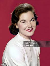 125 Sue Randall Photos & High Res Pictures