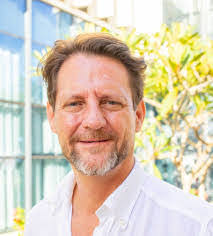 Jason Farquharson's Instagram, Twitter & Facebook