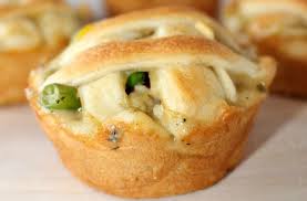 Les Petits Pates Au Poulet Maison Les Plus Faciles A Faire Recipe Mini Chicken Pot Pies Chicken Pot Pie Recipes Recipes