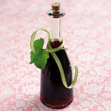 Schwarzer Johannisbeer Sirup Rezept Johannisbeersirup Schwarze Johannisbeeren Likor Sirup