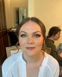 Sarah Ziegelhofer (@butfirstmakeup) • Instagram photos and videos