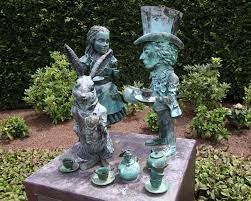 Outdoor statues garden statues garden sculpture garden crafts garden art garden design garden ideas garden tips backyard ideas. Hamilton Gardens Gardensonline