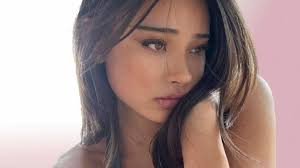 Erika Tham Unveils a New Brilliant Debut Single "Admit It"