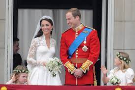 Prince william and kate middleton walked down the aisle at westminster abbey on april 29, 2011. How To Buy Prince William Kate Middleton S Wedding Cake Tasting Table