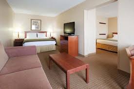 Hotels In Glenwood Springs Holiday Inn Express Glenwood Springs Photos Holiday Inn Hotel Suites Glenwood Springs Hotel