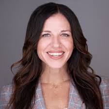 Kendra Rommel's Instagram, Twitter & Facebook