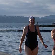 Women Swimmin' for Hospicare