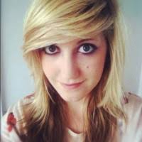 Lizzie Cherry's Instagram, Twitter & Facebook