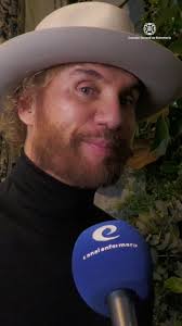 “Tenemos que mimar a las enfermeras, porque son quien nos mima en los  momentos complicados”, Macaco, cantante, envía este mensaje a todas las  enfermeras españolas #enfermeria #enfermeras #salud ...