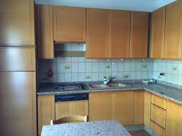 Un altro attrezzo che mi immagino nella polverosa bottega romantica… il nostro artigiano, in questo momento, sta pazientemente e in questo articolo mi sono limitato a descriverti a grandi linee questi strumenti fondamentali necessari per iniziare a lavorare il legno. Parla L Esperto 9 Modi Per Rimodernare La Cucina Senza Spendere Troppo