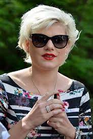 Like many celebrities and famous people, melanie keeps her personal and love life private. Melanie Muller Wikidata