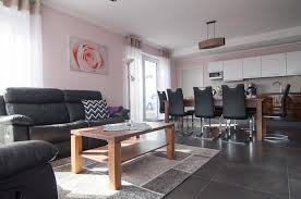 In städten außerhalb von fulda wie hünfeld, alsfeld oder bad hersfeld gibt es eine vielzahl an elternhäusern, die im erdgeschoss oder. Komfortable Apartment Wohnung Fulda Aktualisierte Preise Fur 2021