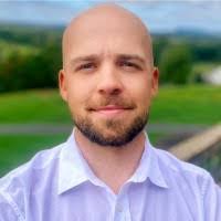 Elijah Flint's Instagram, Twitter & Facebook