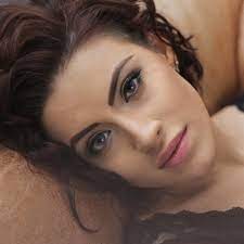 Play nicoleta nuca on soundcloud and discover followers on soundcloud | stream tracks, albums, playlists on desktop and mobile. Stream Nicoleta Nuca Music Listen To Songs Albums Playlists For Free On Soundcloud