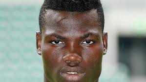 Jan 10, 2015 · wolfsburg, germany (ap) — wolfsburg midfielder and belgium youth international junior malanda was killed in a car crash on saturday, wolfsburg police said. Junior Malanda 20 Der Spiegel