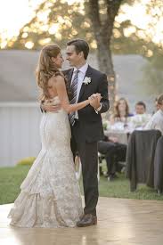 Para los novios más románticos, para los más sentimentales, para todos los que soñaron con la increíble. Canciones En Ingles Para El Vals De Los Novios Entre Boda Y Boda