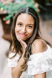 Caroline's St. Anthony Main Senior Session — Reyna Meinhardt Photography