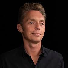 Amazon.de: Joshua Becker: Bücher, Biographie, neuestes Aktualisierung