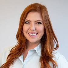 Tara Taggart's Instagram, Twitter & Facebook