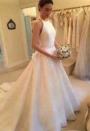 Modern Wedding Dresses Halter Wedding Dresses Satin Wedding Dresses Affordable Bridal Dresses Halter Wedding Dress Bow Wedding Dress