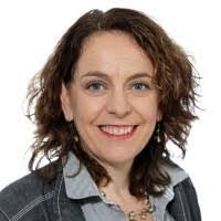 Amy Neubauer's Instagram, Twitter & Facebook