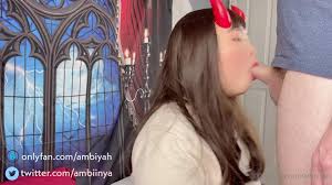 Ambiiyah Aka Candynxtdoor Bg Blow A White Guy And Rides Him Onlyfans Video  - SheeshFans