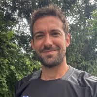 Esteban J. Robles Pérez