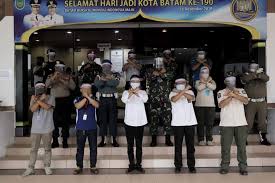 Apa tujuan mereka melakukan aktivitas? Pelaku Usaha Optimistis Batam Jadi Pusat Niaga Lagi Bursa Kota