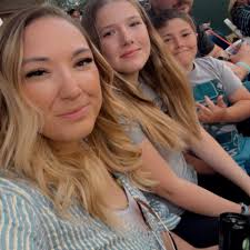 Where to find affordable petite pants for an elderly lady?