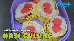 Ambil selembar dadar, taruh sosis di pangkal lalu gulung. Cara Membuat Nasi Gulung Telur Isi Sosis Youtube