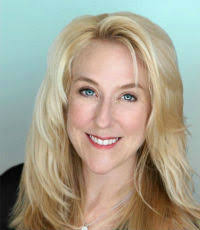 Suzanne Brandt's Instagram, Twitter & Facebook