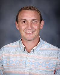 De La Salle wrestling aims to keep its section winning streaks going next  month -