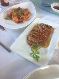 Una de las ventajas que tiene es que tiene una carta asiática que se separa del típico arroz tres delicias, vale la pena probar cosas nuevas para variar.recomiendo el. Dong Feng Majadahonda Fotos Numero De Telefono Y Restaurante Opiniones Tripadvisor