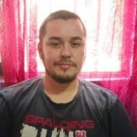 Richard Aros's Instagram, Twitter & Facebook