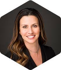 Kelly Dietrich's Instagram, Twitter & Facebook