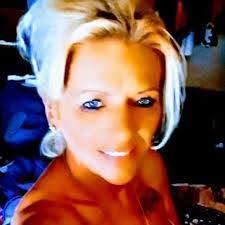 Deanna Northrup's Instagram, Twitter & Facebook