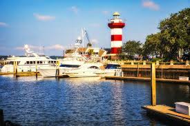 The hilton head island rear range lighthouse, also known as the leamington lighthouse, is located in the leamington neighborhood of palmetto dunes resort overlooking the arthur hills golf course. Harbour Town Lighthouse Hilton Head Island Sc Sea Pines