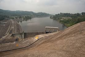 Air danau berasal dari banyak sumber, seperti sungai, air tanah. Limpasan Air Waduk Saguling Tidak Akan Sampai Cianjur Dan Karawang