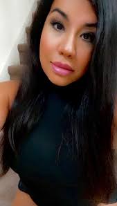 Tina Mares (@Tinamares1)