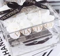 Medium Crystal Clear Acrylic Flower Box - rednur.com