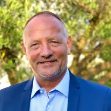 Sylvie LLEBOT sur LinkedIn : étoile CX d 'or vente distribution pour l  équipe Nouvelle Aquitaine.…