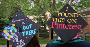 The pointed tip of your cap is meant to go in the front of your head while the elastic band should go behind. 30 Of The Best Last Minute Graduation Cap Ideas
