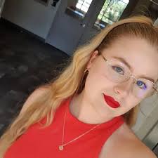 The Golden Globes fr said: Selena Gomez 🤩🤩🤩🤩🤩 Timothee Chalamet  🥰🥰🥰🥰🥰 Kylie Jenner 🙂