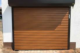 Im kern sind garagenrolltore von ihrer funktionsweise aufgebaut wie fensterrollläden nur deutlich größer. Rolltore Zaunbau Andreij Zacon Teichel
