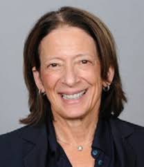 Janet Levine's Instagram, Twitter & Facebook